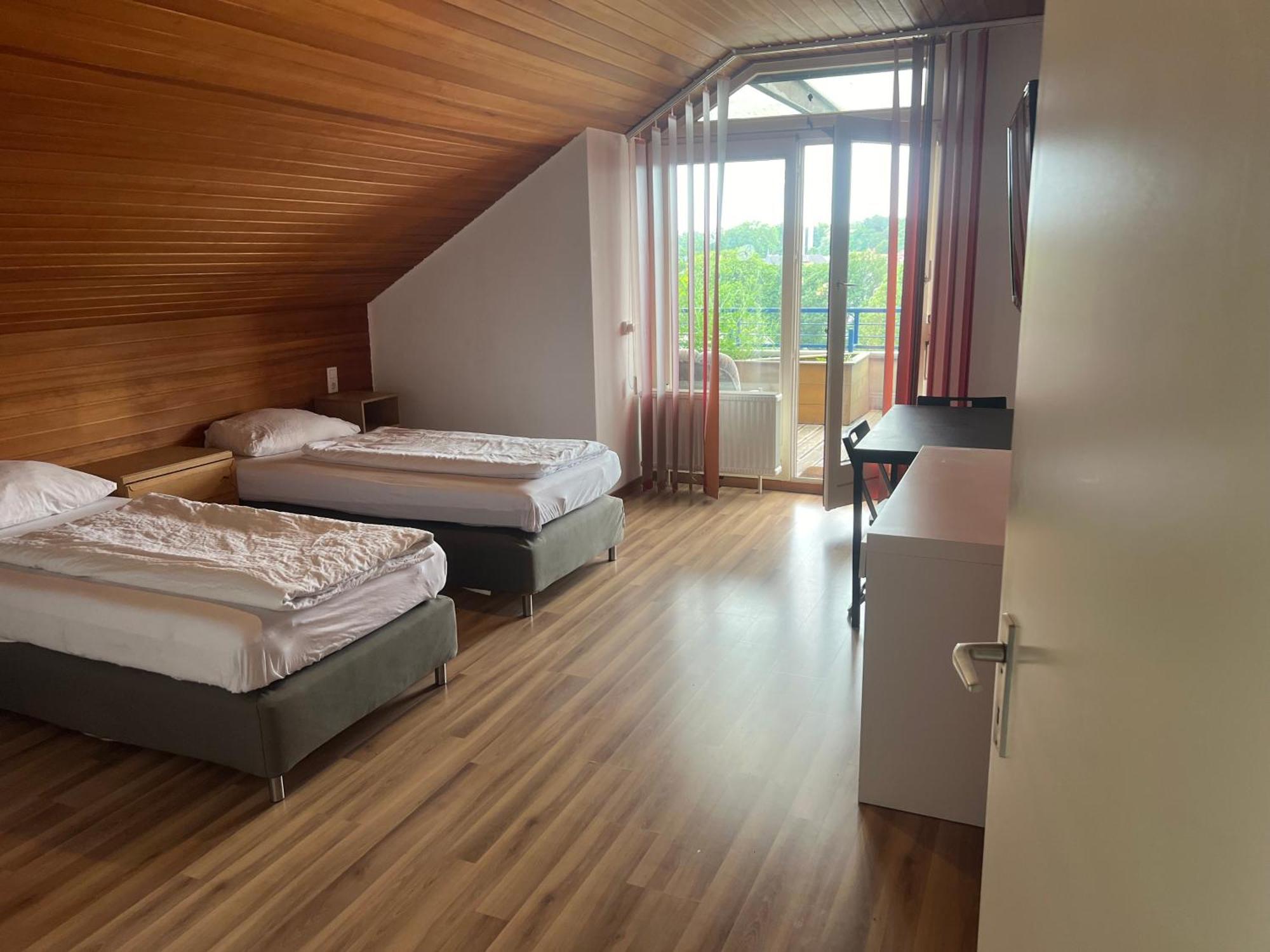 Hotel Hages Бад-Зальцуфлен Экстерьер фото